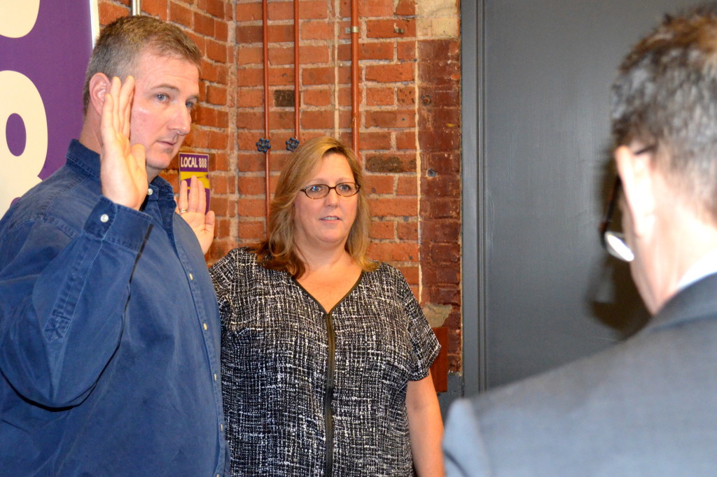 Please welcome new Local 888 Executive Board members Tom McKeever (State Lottery Commission) and Regina Capone (Town of Winchester). Tom and Regina were sworn in at the December 16, 2015 Executive Board meeting by President Mark DelloRusso.