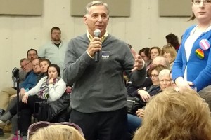 Local 888 President Mark DelloRusso at the GIC hearing held at UMASS Lowell